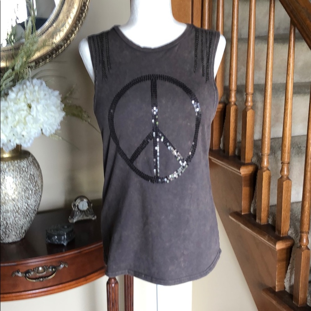 NAVIE Gray stone wash “peace” sleeveless shirt S.